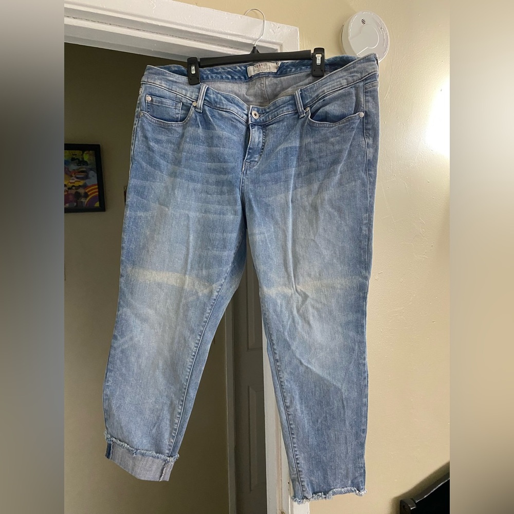 Torrid Jeans size 20 Regular can leave straight or cuffed